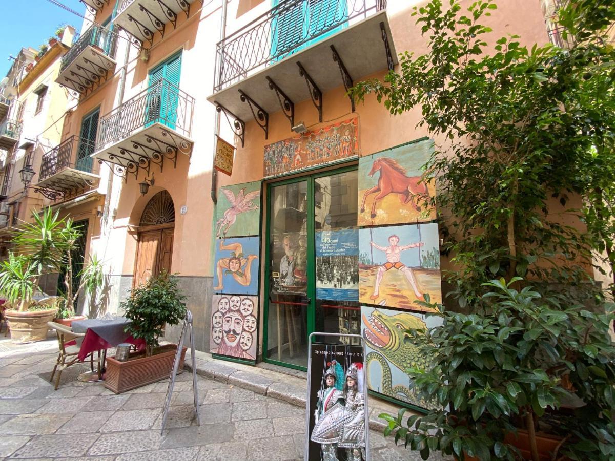 Tanto Di Cappello Home Palermo Exterior foto